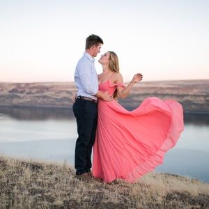 Coral lulus formal dress.